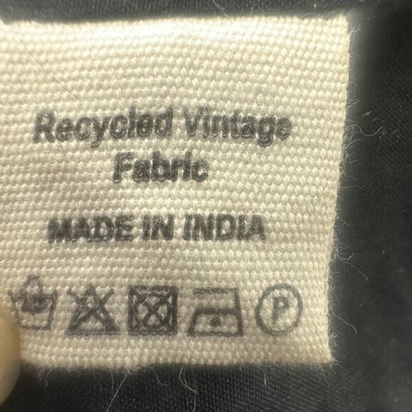 Namai Kantha Patchwork Quilted Crescent Crossbody Bag Zero Waste One of A Kind - Picture 9 of 11